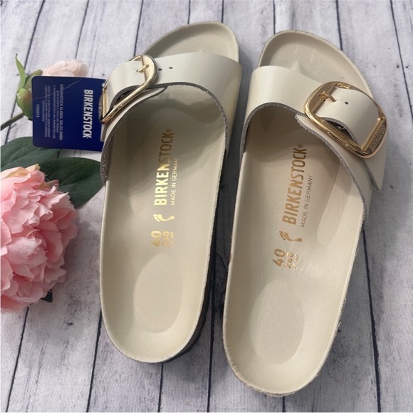 New BIRKENSTOCK Madrid
Big Buckle - Picture 7 of 11